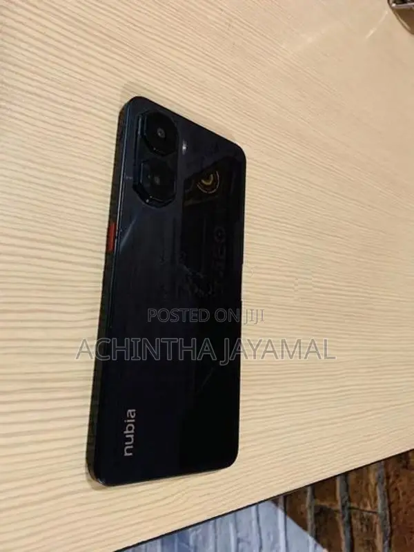 ZTE nubia (Used)