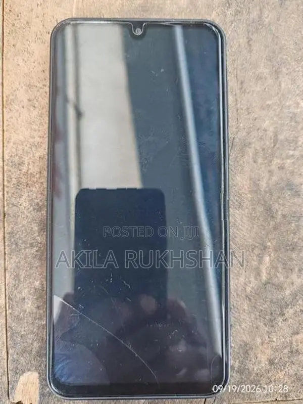 Samsung Galaxy A17 (Used)