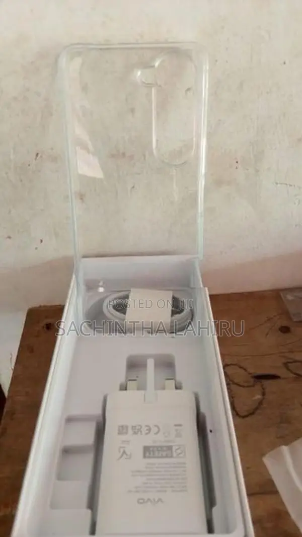 Vivo Y04 (Brand New)