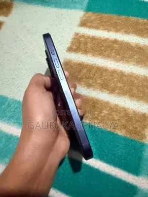 Apple iPhone 15 Pro (Used)
