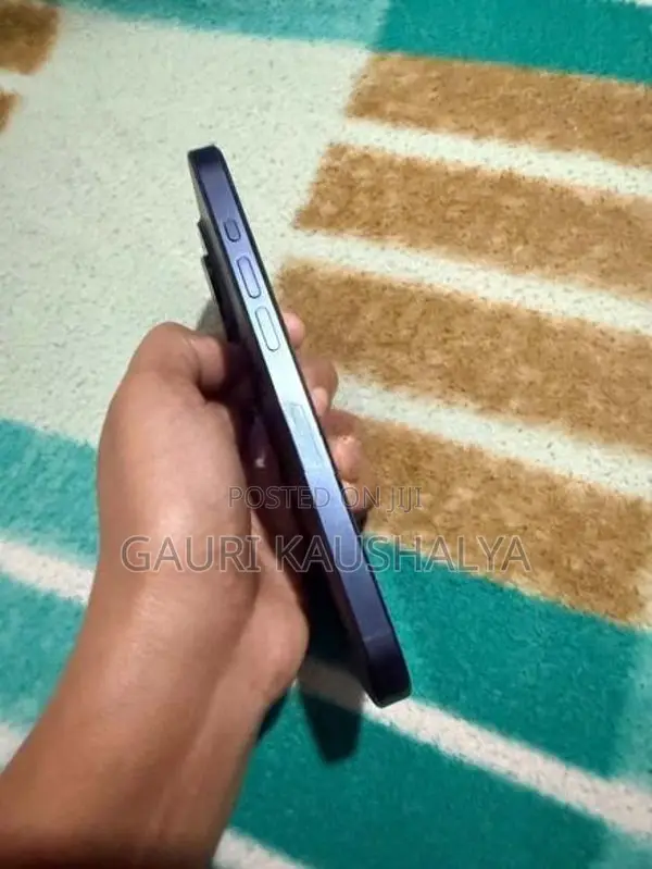Apple iPhone 15 Pro (Used)