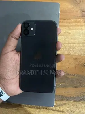 Apple iPhone 11 (Used)