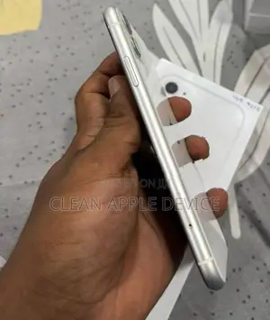 Apple iPhone 11 128GB Full Set (Used)