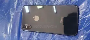 Apple iPhone XS (Used)