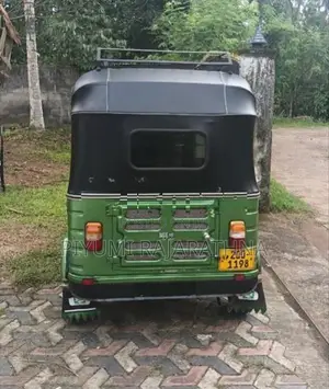 Bajaj 200 1994