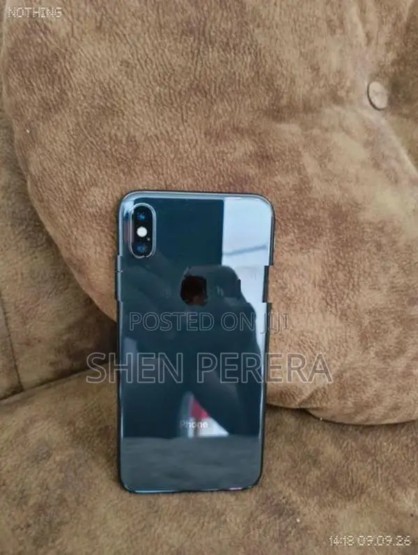 Apple iPhone X (Used)