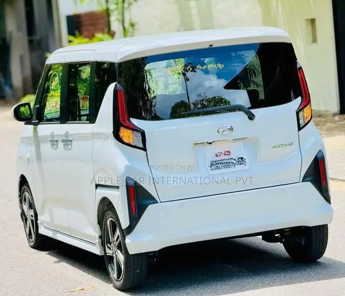 Daihatsu Move RS Premium Turbo 2025