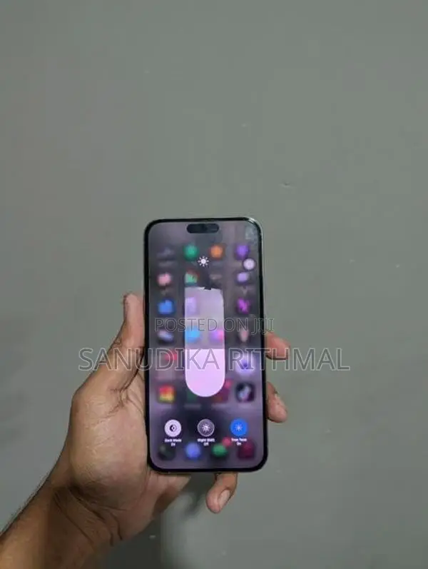 Apple iPhone 15 Pro Max (Used)