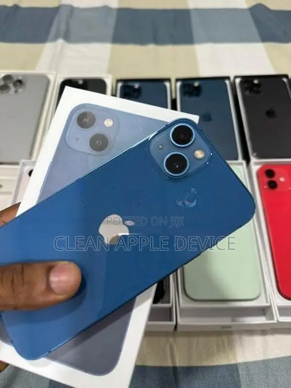 Apple iPhone 13 256GB Full Set (Used)