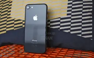 Apple iPhone 8 (Used)