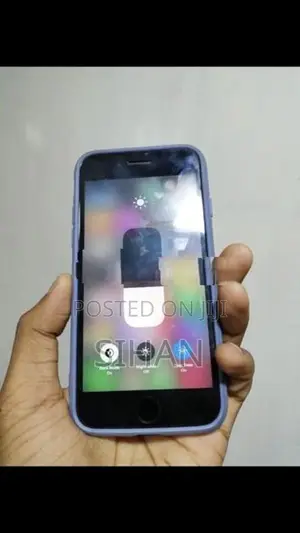 Apple iPhone 8 (Used)