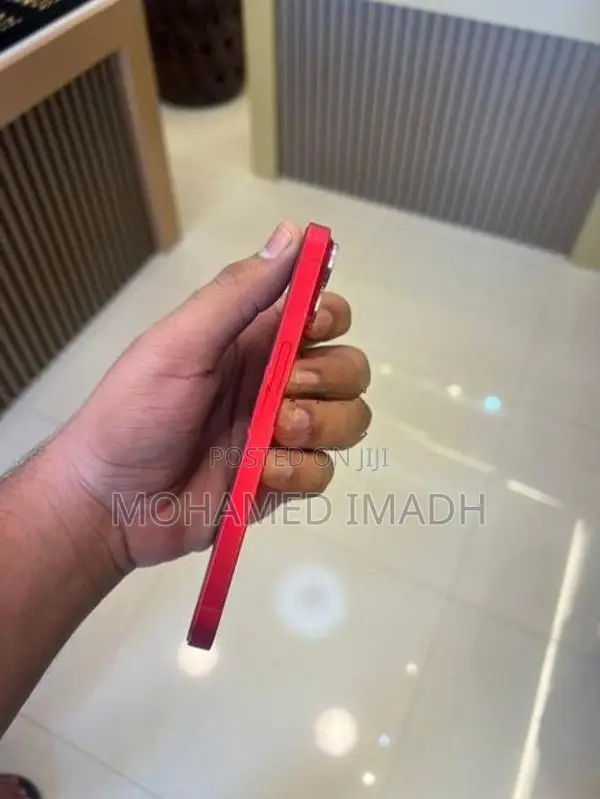 Apple iPhone 14 (Used)