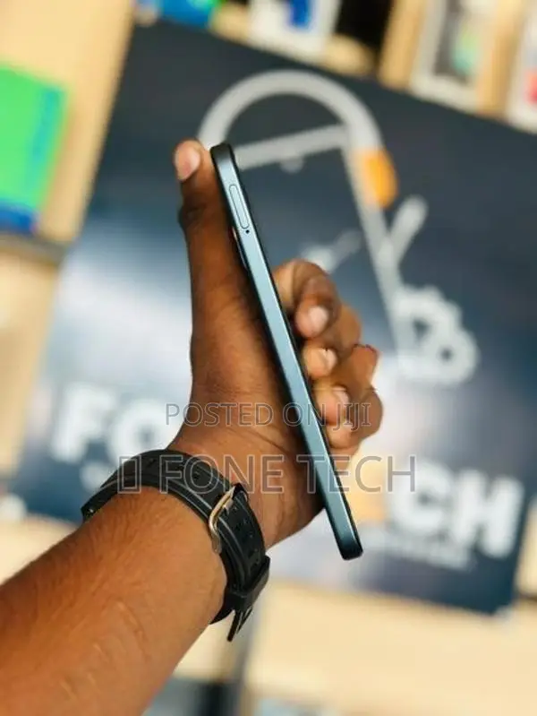Oppo A6 5G 4GB 128GB (Used)