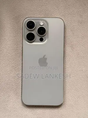 Apple iPhone 15 Pro (Used)