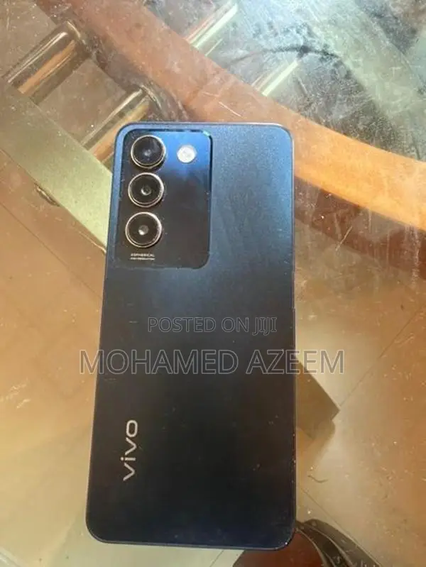 Vivo V30e Lite (Used)