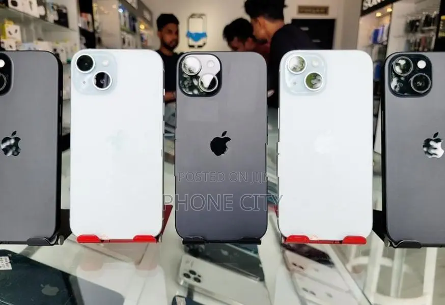 Apple iPhone 15 128GB (Used)
