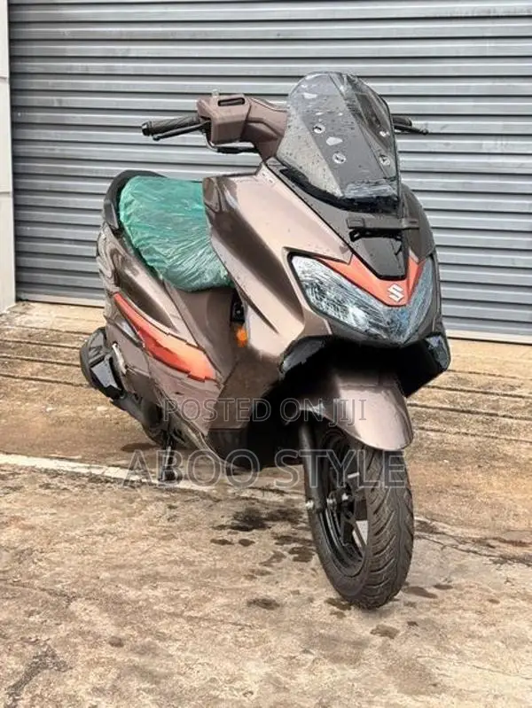 Suzuki Burgman 125 2026