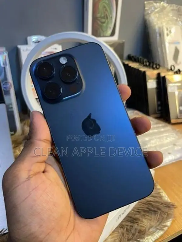 Apple iPhone 15 Pro 128GB (Used)