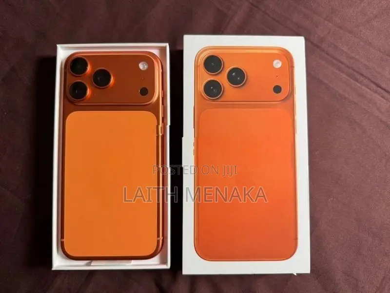 Apple iPhone 17 Pro Max 512GB Cosmic Orange (Used)