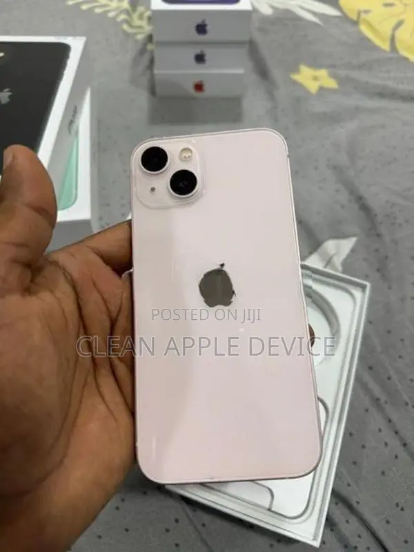 Apple iPhone 13 128GB (Used)