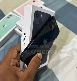 Apple iPhone 13 256GB Full Set (Used)