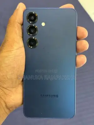 Samsung Galaxy S25 (Used)