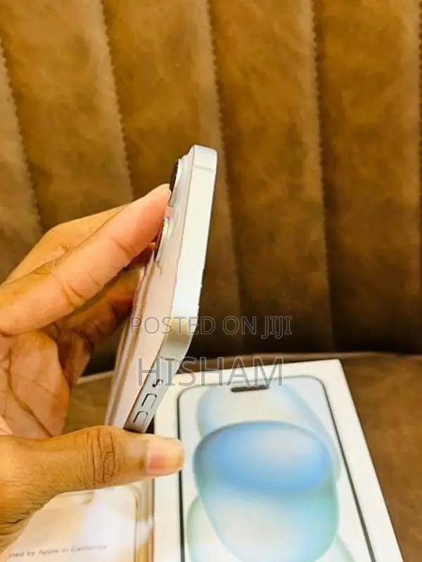 Apple iPhone 15 128GB (Used)