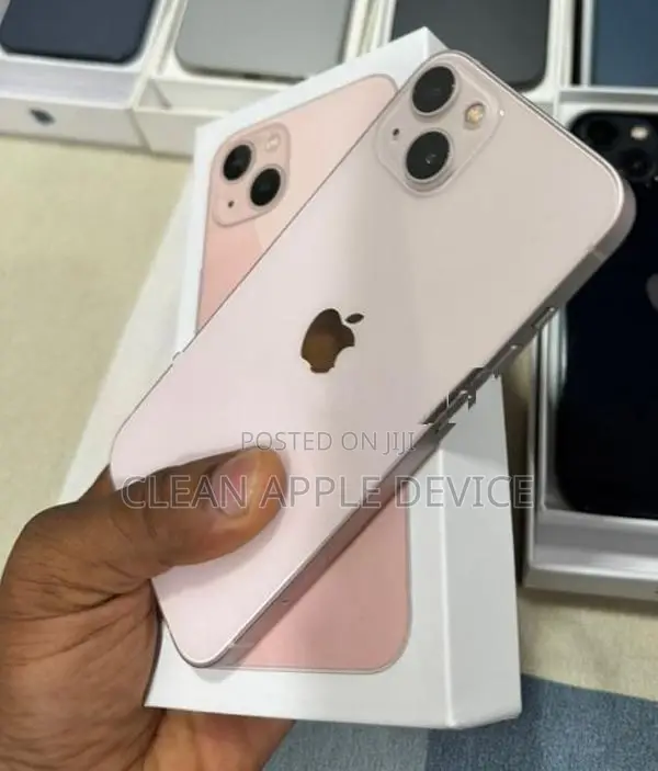 Apple iPhone 13 128GB (Used)