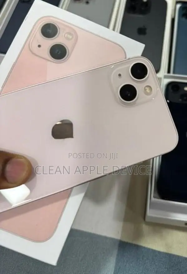 Apple iPhone 13 128GB (Used)