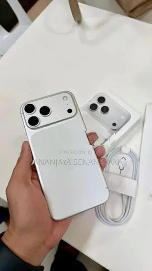 Apple iPhone 17 Pro Max (Used)