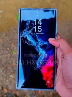 Samsung Galaxy S22 Ultra (Used)