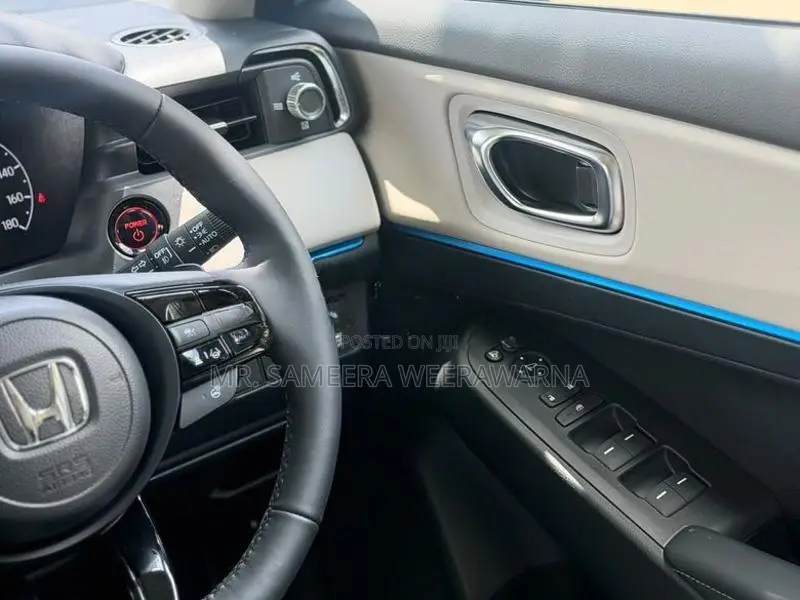 Honda Vezel Z Play 2026