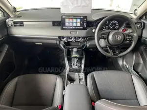 Honda Vezel 2025