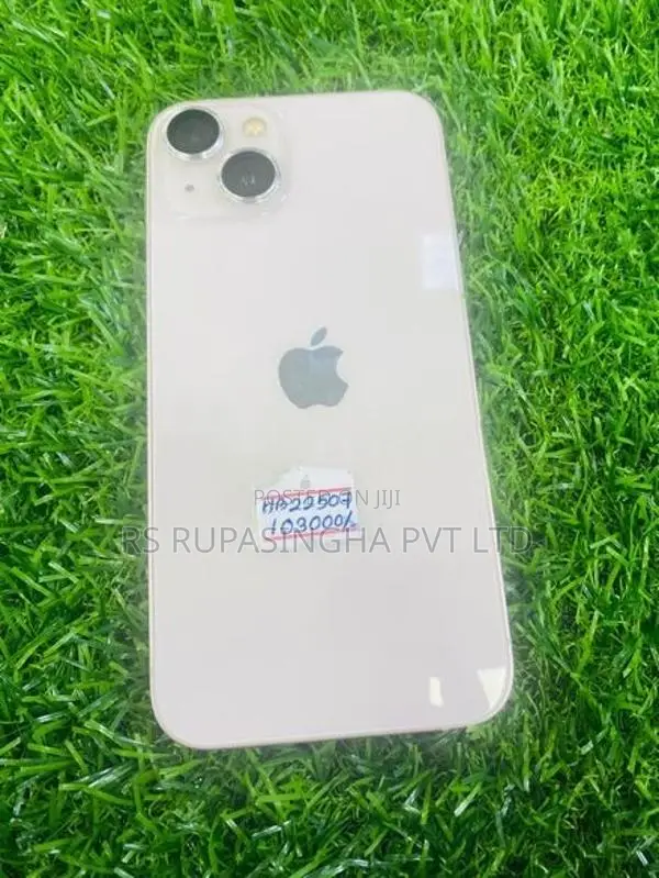 Apple iPhone 13 (Used)
