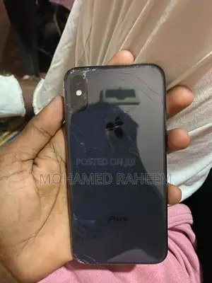Apple iPhone X (Used)