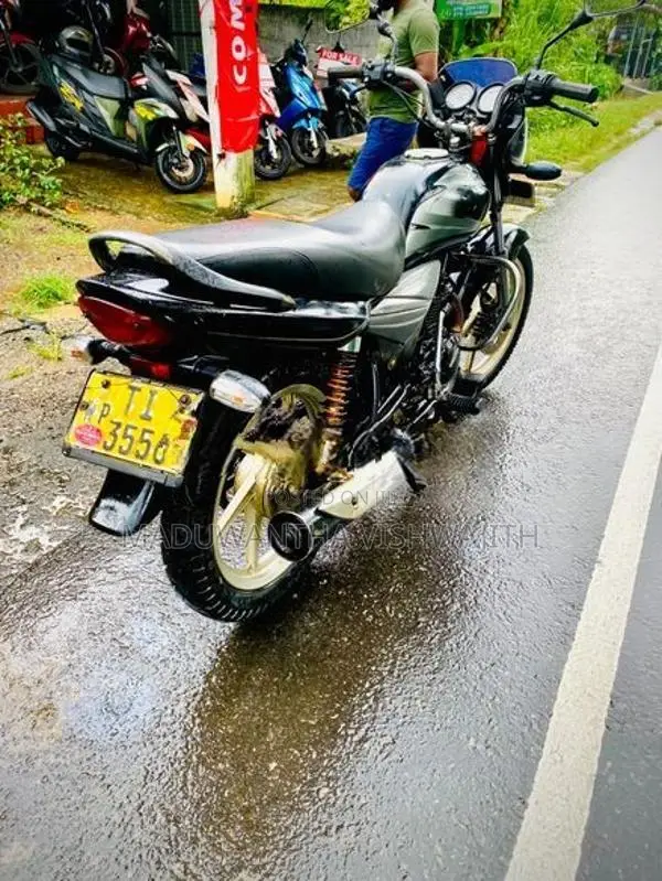 Bajaj Platina 100 2006
