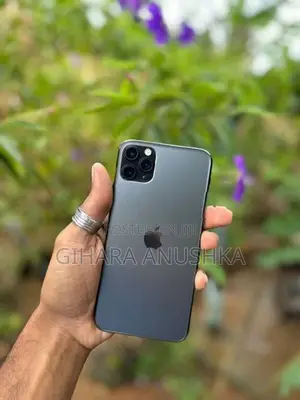 Apple iPhone 11 Pro Max (Used)