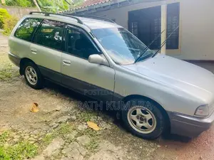 Nissan Wingroad 1998