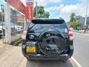 Toyota Land Cruiser Prado 150 DIESEL MAN 2011