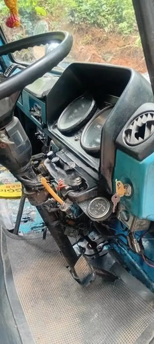 Isuzu 350 1978
