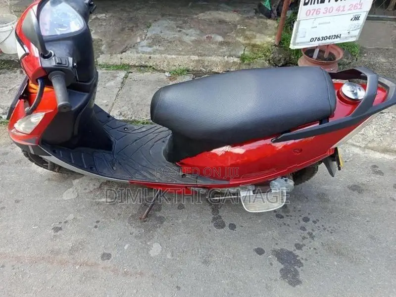 TVS Streak 2012