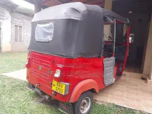 Bajaj RE 2014