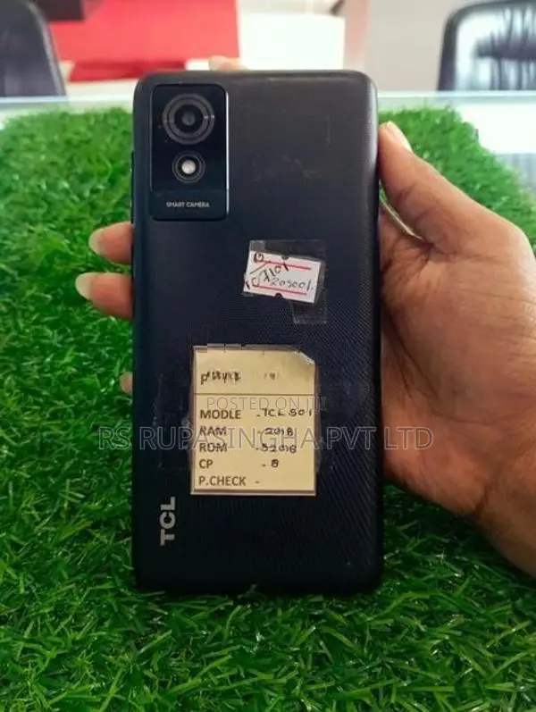 TCL 501 2GB, 32GB (Used)