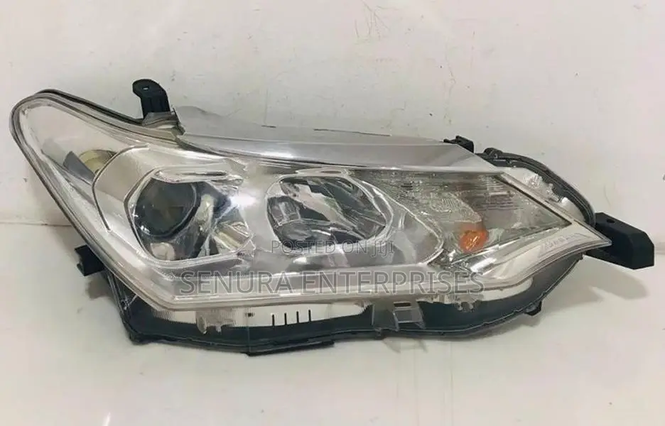 Toyota Corolla NKR165 Head Light RH