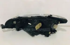 Toyota Corolla NKR165 Head Light RH