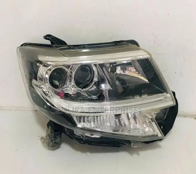 Daihatsu Tanto LA600S Head Light RH