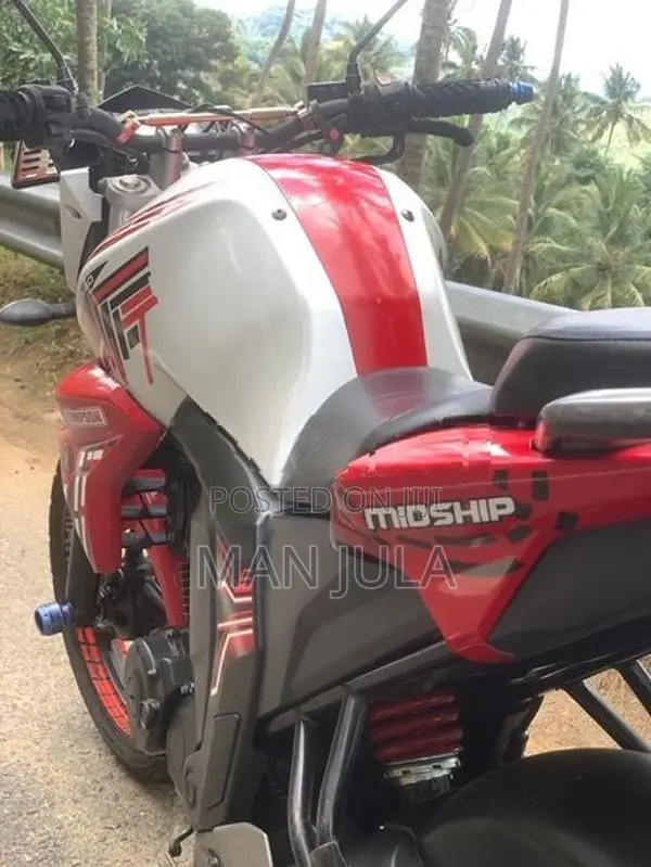 Yamaha FZs V2 2015