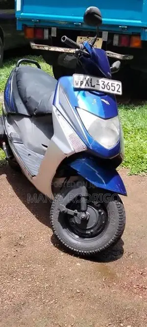 Honda Dio 2012