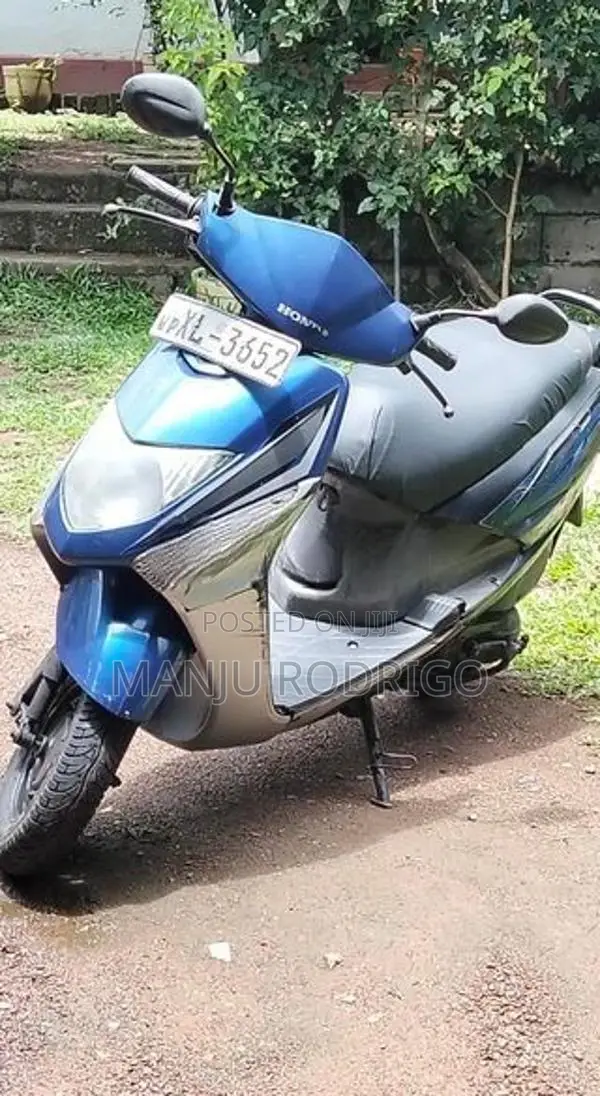 Honda Dio 2012