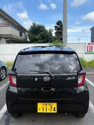 Daihatsu Mira E:S SA3 X 2025